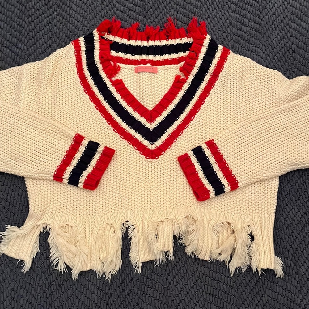 Fringe cropped sweater